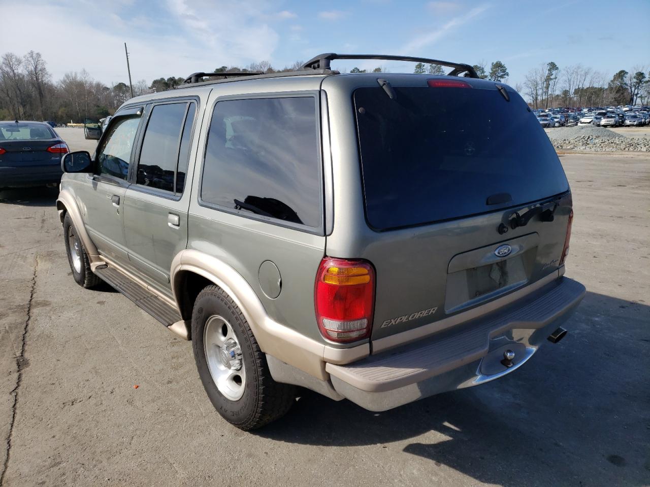 Photo 3 from auction – 1999 FORD EXPLORER with VIN 1FMZU32P5XUB12864
