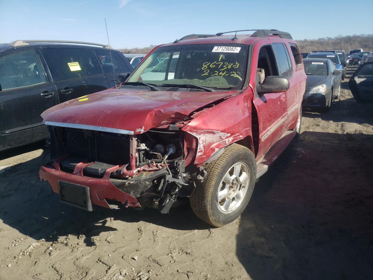Photo 2 from auction – 2004 GMC ENVOY XL with VIN 1GKET16S646186825