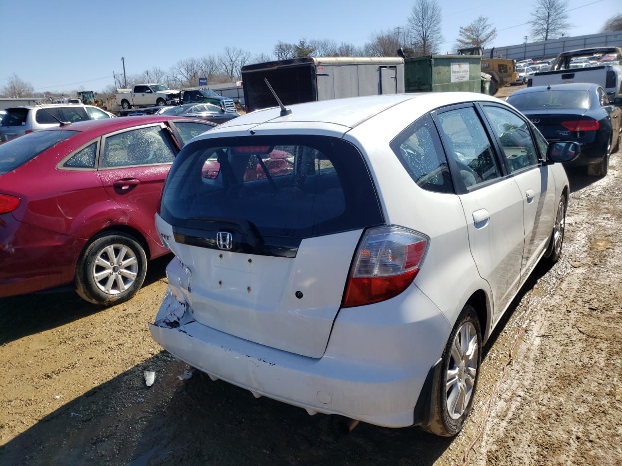 Photo 4 from auction – 2009 HONDA FIT with VIN JHMGE88209C001776