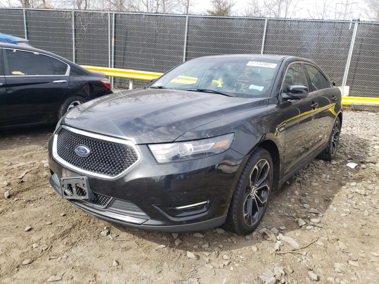 Photo 2 from auction – 2015 FORD TAURUS SHO with VIN 1FAHP2KT9FG182501