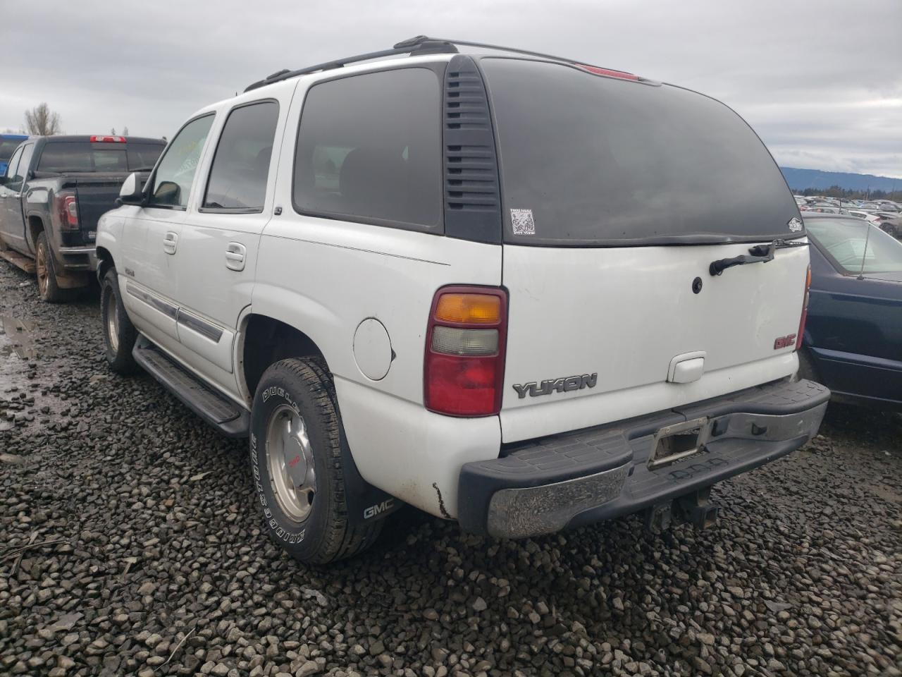 Foto 3 de la subasta – 2002 GMC YUKON con VIN 1GKEK13TX2J282337