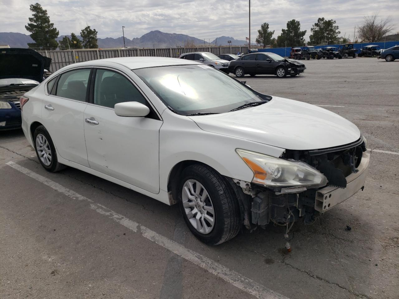 NISSAN ALTIMA 2.5 2015 with VIN 1N4AL3AP7FN894430 - Photo from auction