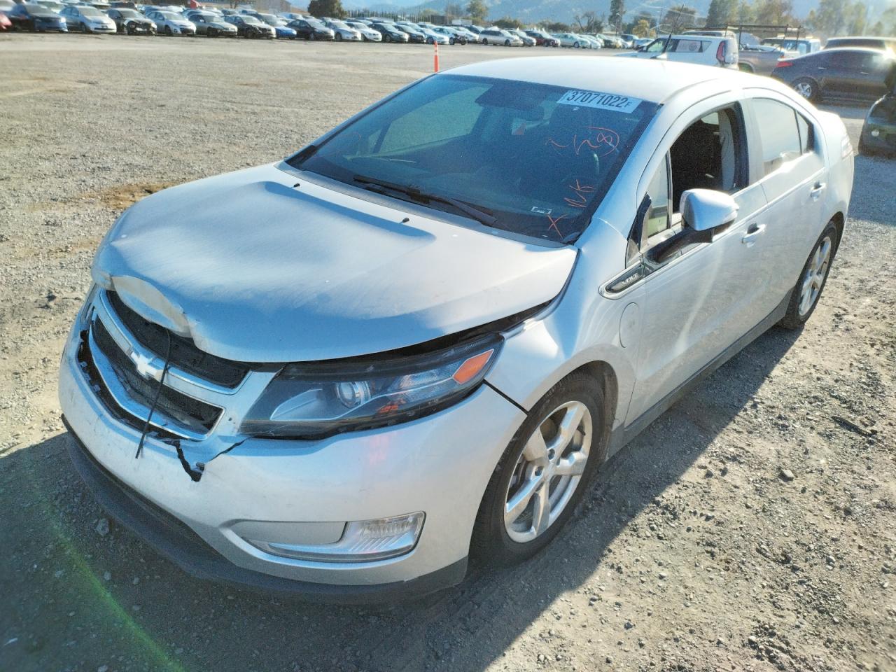 Photo 2 from auction – 2013 CHEVROLET VOLT with VIN 1G1RB6E47DU139775