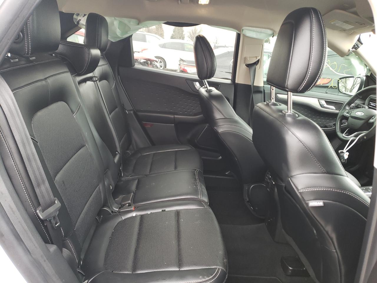 Photo 6 from auction – 2020 FORD ESCAPE SEL with VIN 1FMCU9H91LUA25782