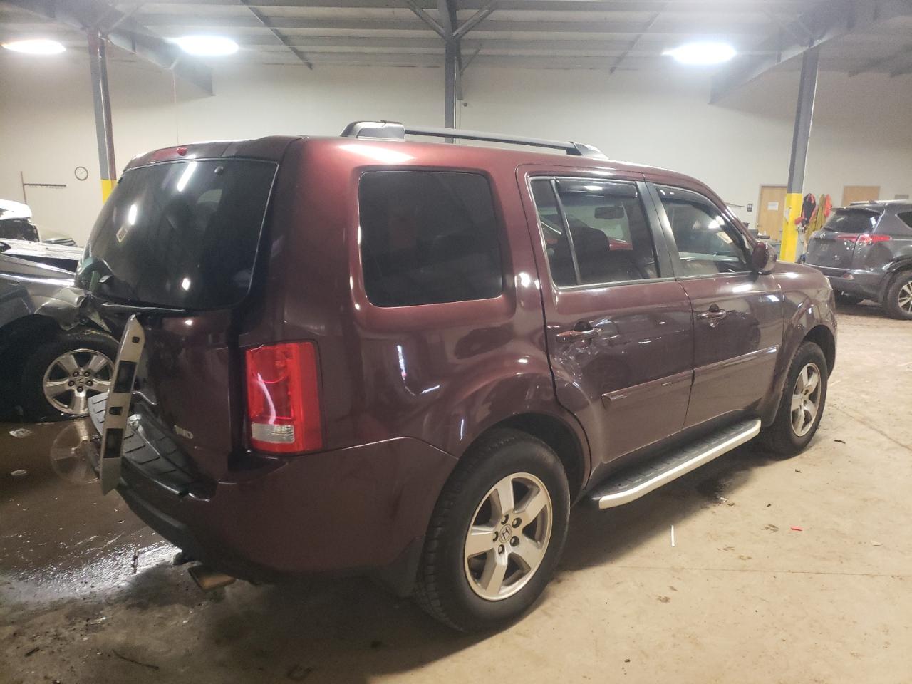Photo 4 from auction – 2011 HONDA PILOT EXL with VIN 5FNYF4H57BB065280