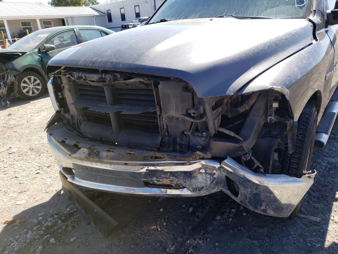 Photo 9 from auction – 2015 RAM 1500 SLT with VIN 3C6RR7LT7FG641640