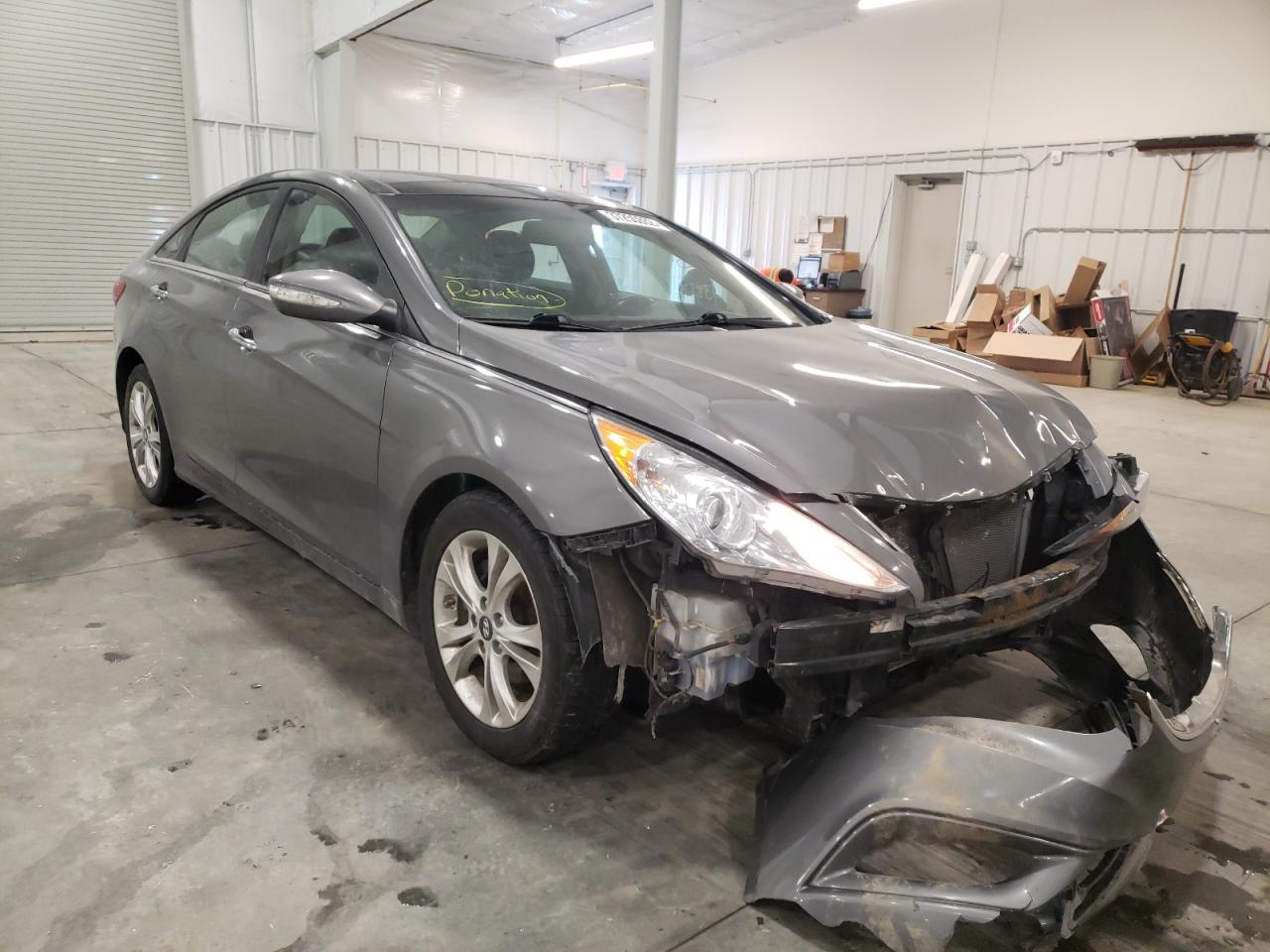HYUNDAI SONATA SE 2012 with VIN 5NPEC4ACXCH433071 - Photo from auction