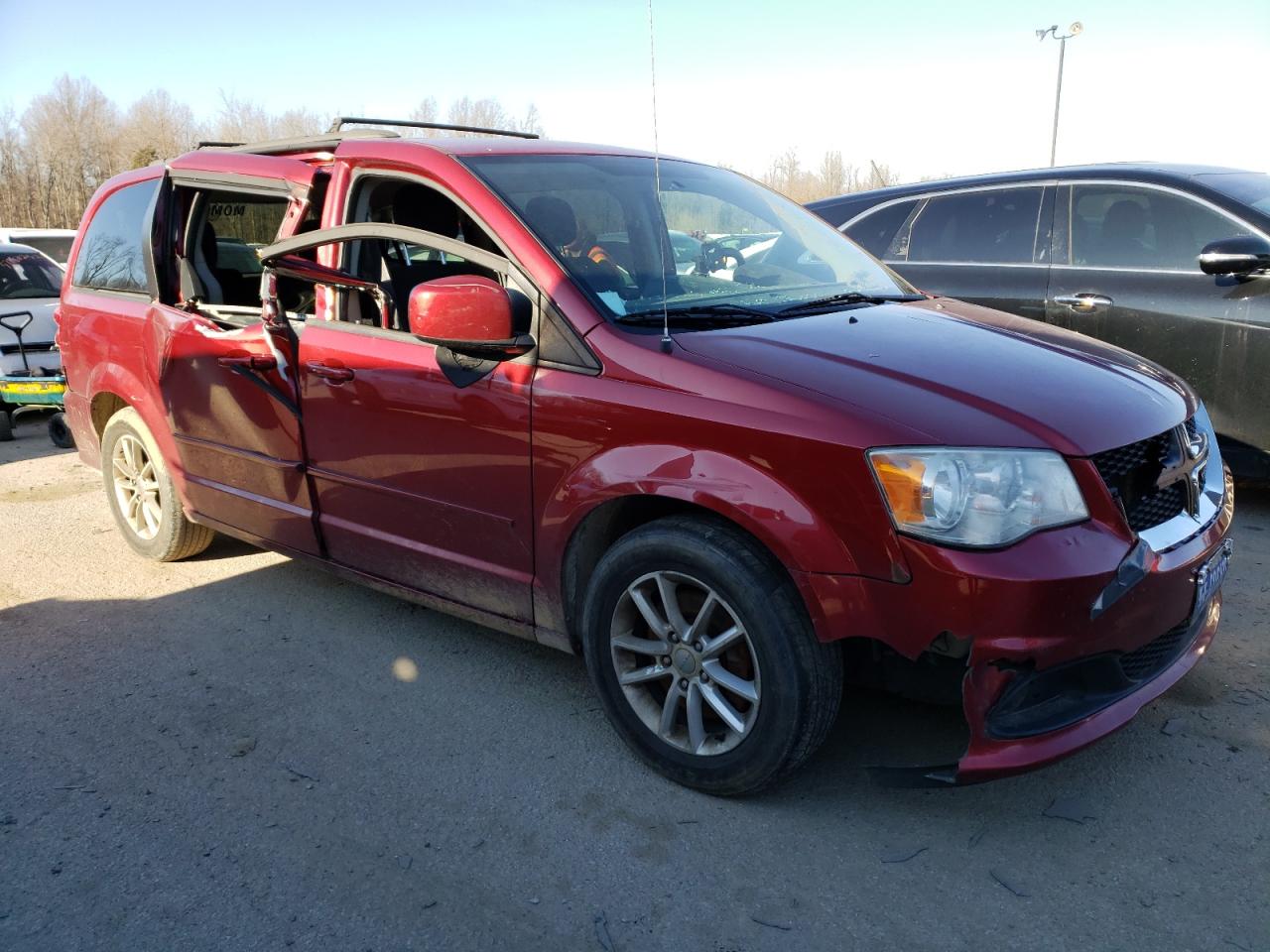 DODGE GRAND CARA 2014 with VIN 2C4RDGCG1ER429299 - Photo from auction