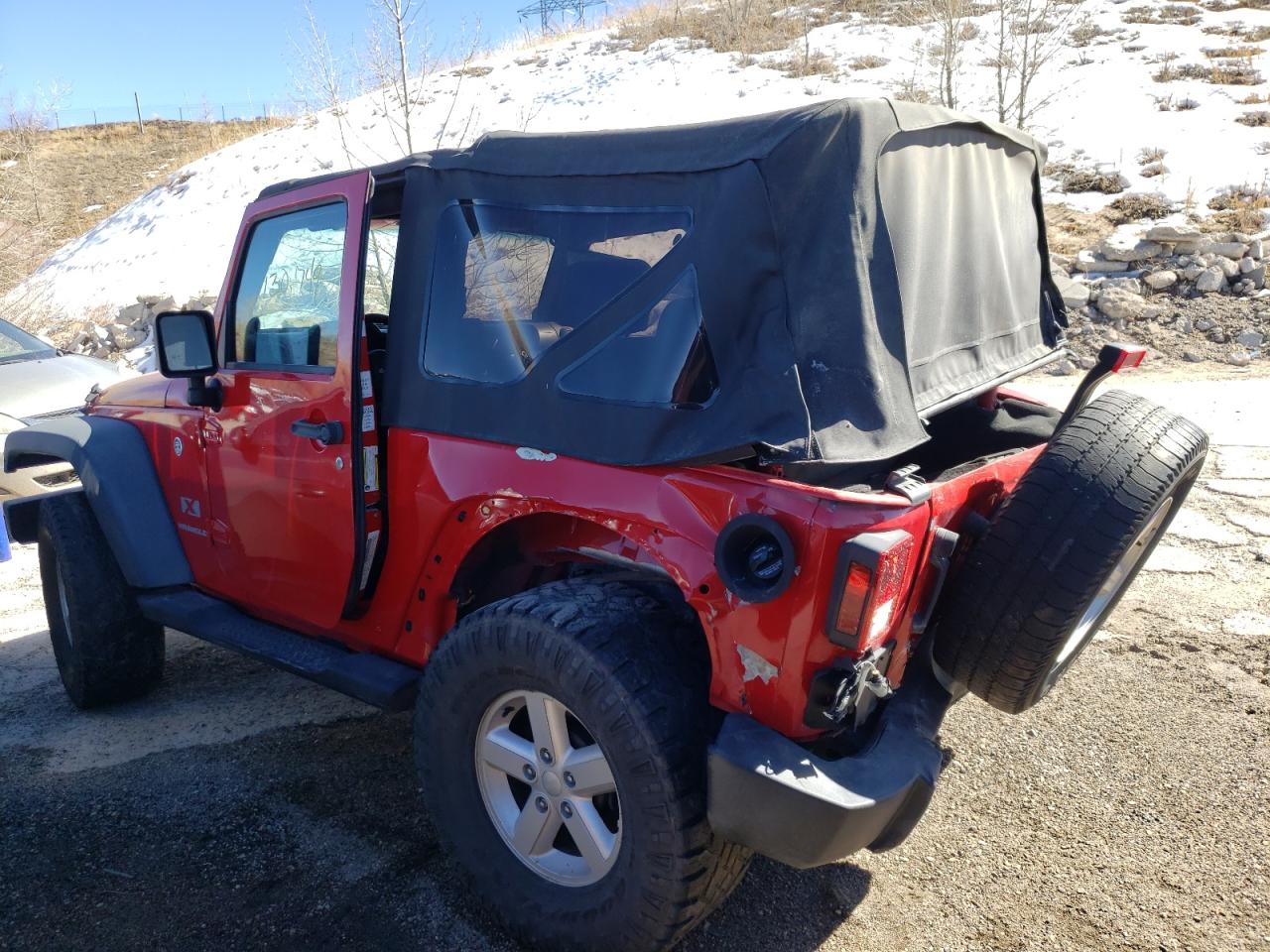 Photo 3 from auction – 2007 JEEP WRANGLER X with VIN 1J4FA24167L118949