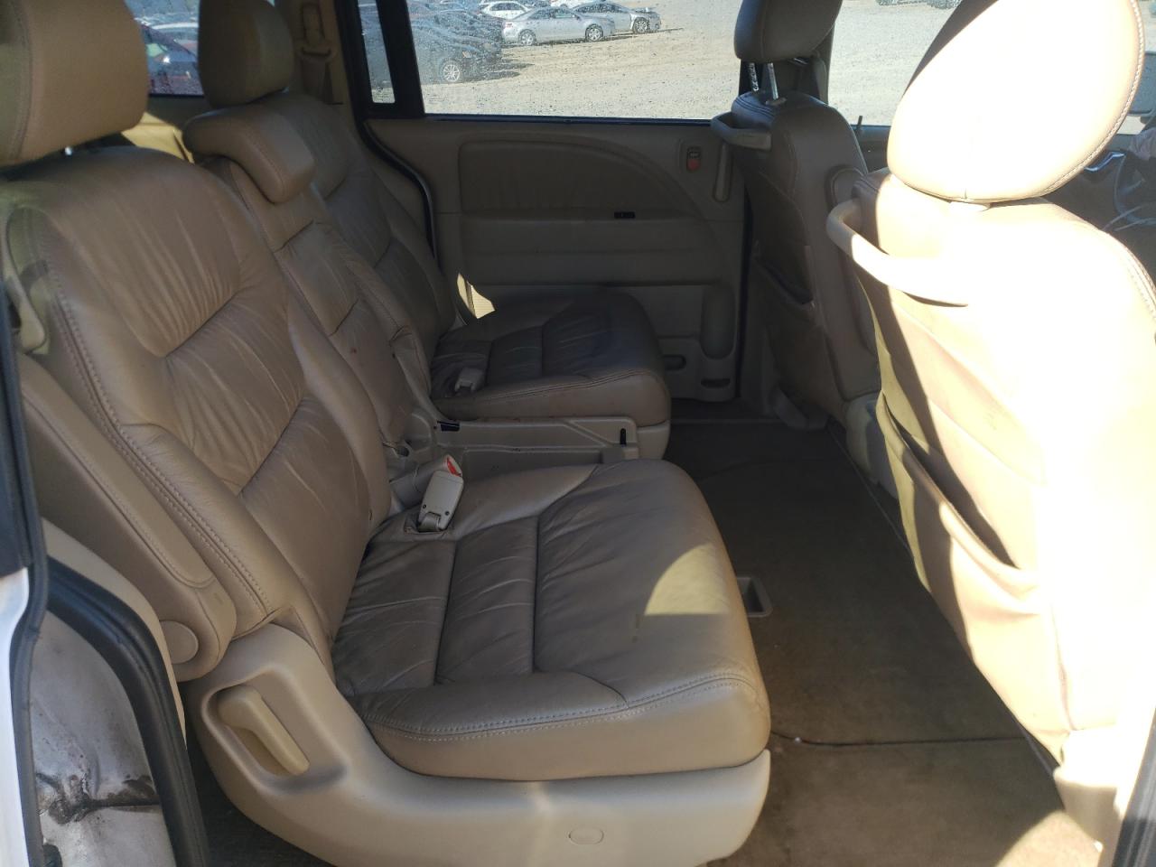 Photo 6 from auction – 2010 HONDA ODYSSEY EX with VIN 5FNRL3H71AB055299