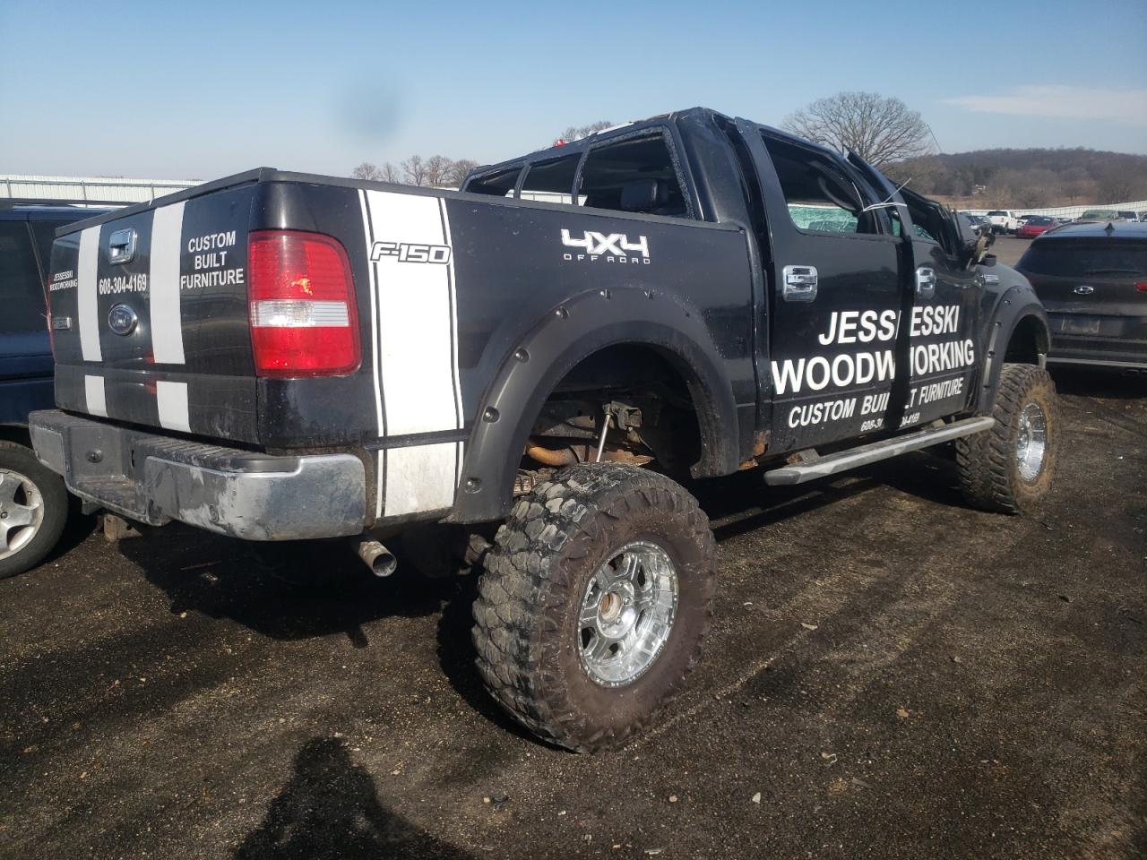 Photo 4 from auction – 2005 FORD F150 SUPER with VIN 1FTPW14595KC56545