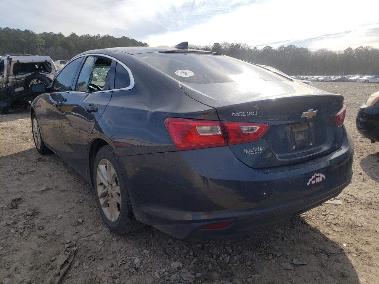 Photo 3 from auction – 2016 CHEVROLET MALIBU LT with VIN 1G1ZE5STXGF351995