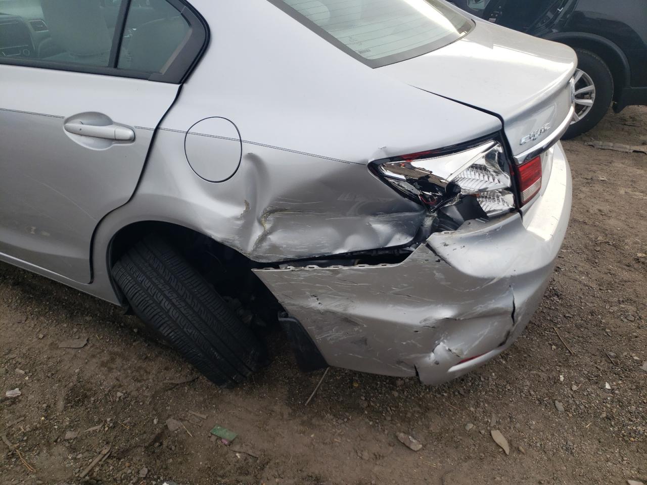 Photo 9 from auction – 2015 HONDA CIVIC EX with VIN 2HGFB2F87FH500661