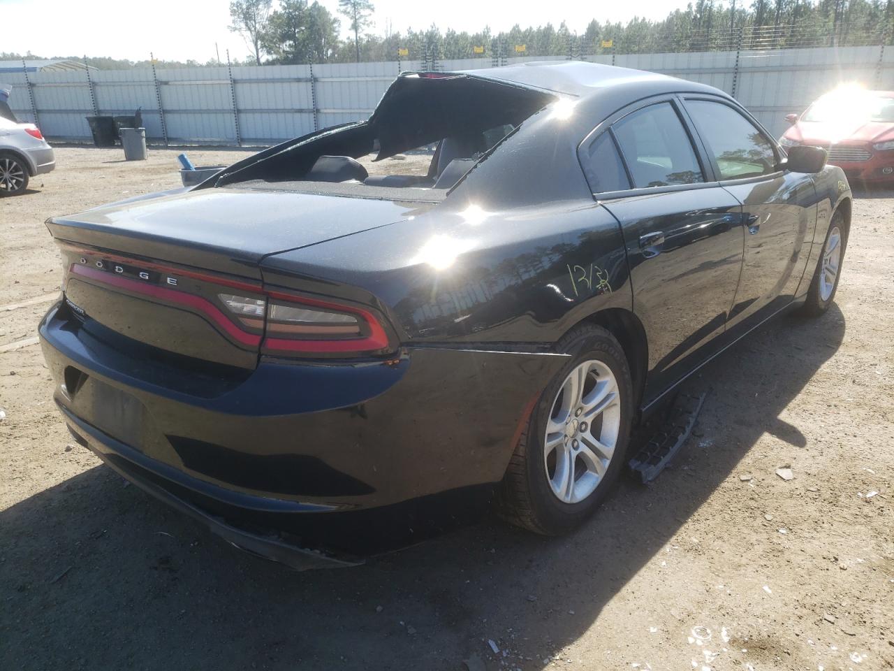 Photo 4 from auction – 2017 DODGE CHARGER SE with VIN 2C3CDXBG5HH503510