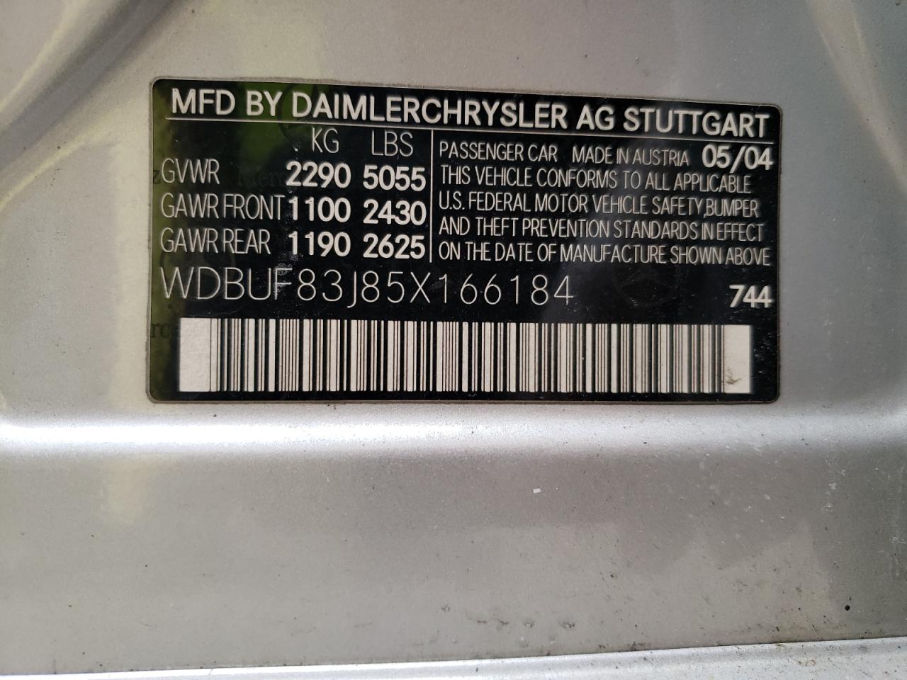 Photo 10 from auction – 2005 MERCEDES-BENZ E500 with VIN WDBUF83J85X166184