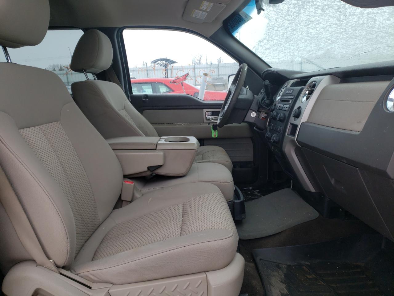 Photo 5 from auction – 2010 FORD F150 SUPER with VIN 1FTFW1EV2AFB63220