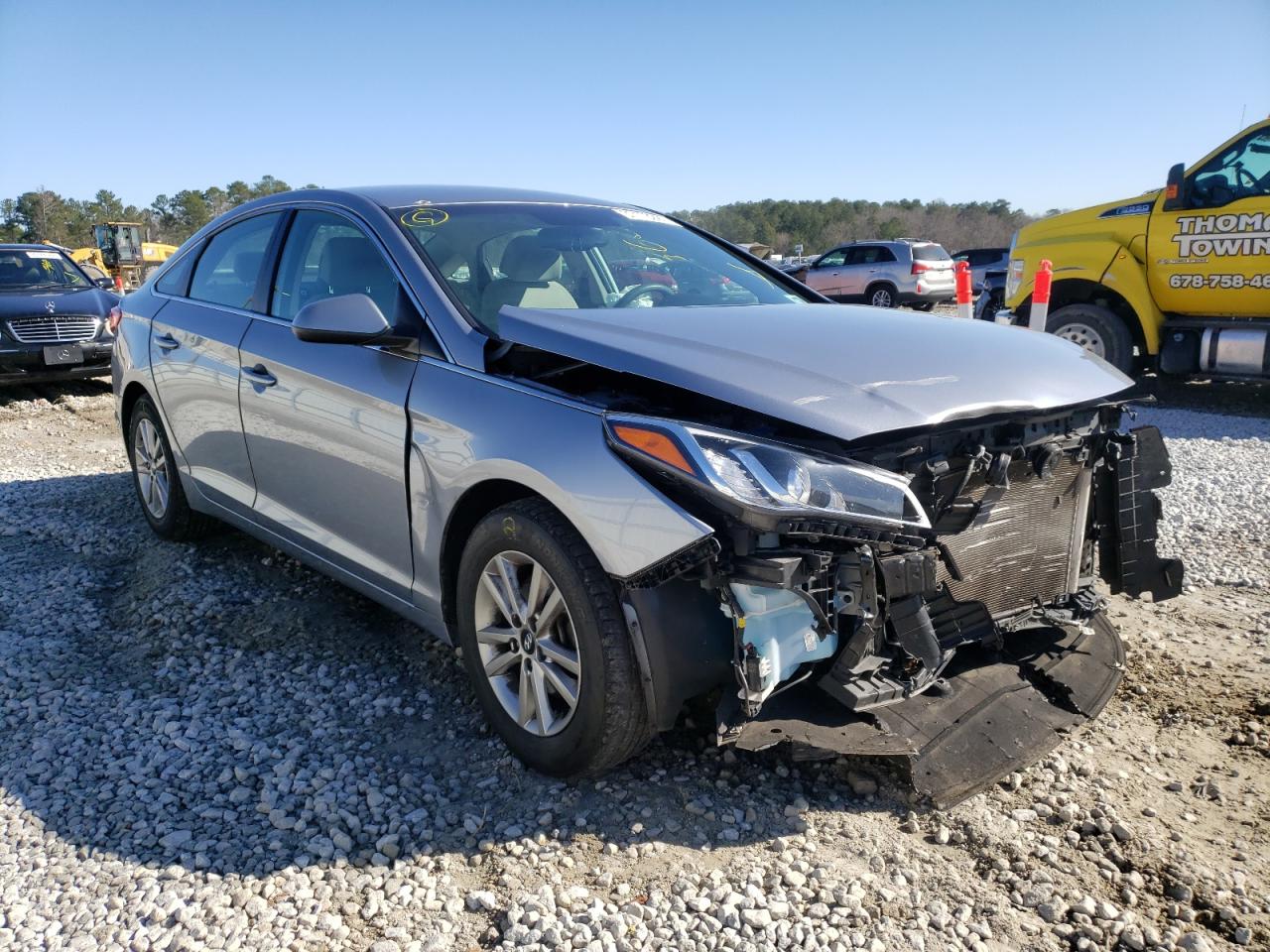 HYUNDAI SONATA SE 2016 with VIN 5NPE24AF2GH353895 - Photo from auction