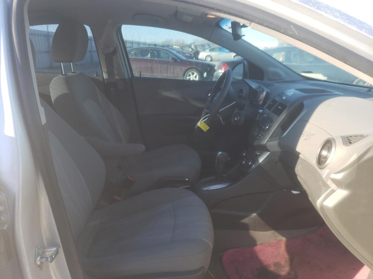 Photo 5 from auction – 2012 CHEVROLET SONIC LT with VIN 1G1JC5SH8C4164274
