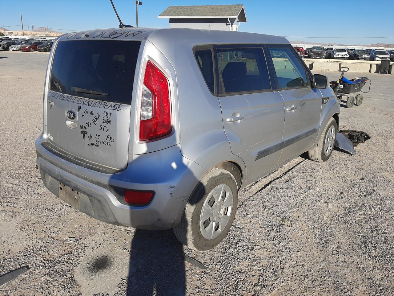 Photo 14 from auction – 2013 KIA SOUL with VIN KNDJT2A56D7511002