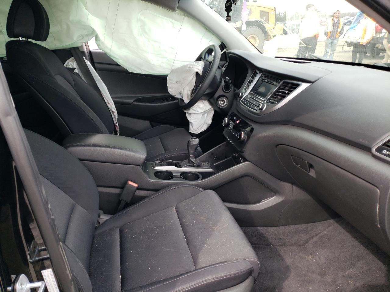 Photo 5 from auction – 2016 HYUNDAI TUCSON LIM with VIN KM8J33A22GU022660