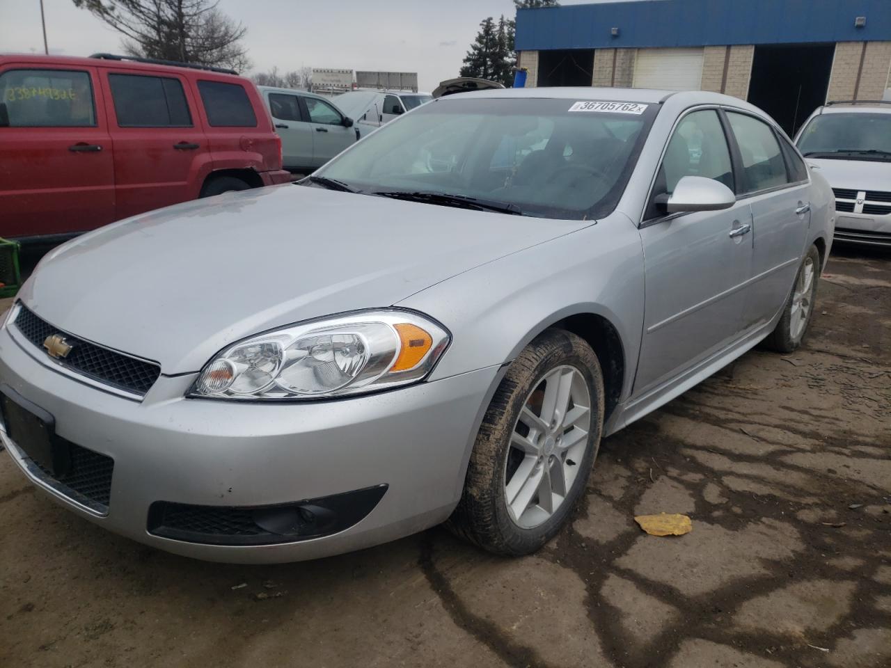 Photo 2 from auction – 2012 CHEVROLET IMPALA LTZ with VIN 2G1WC5E32C1233851