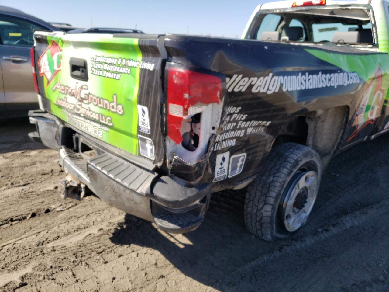 Photo 9 from auction – 2015 CHEVROLET SILVERADO with VIN 1GC2KUEG5FZ541954