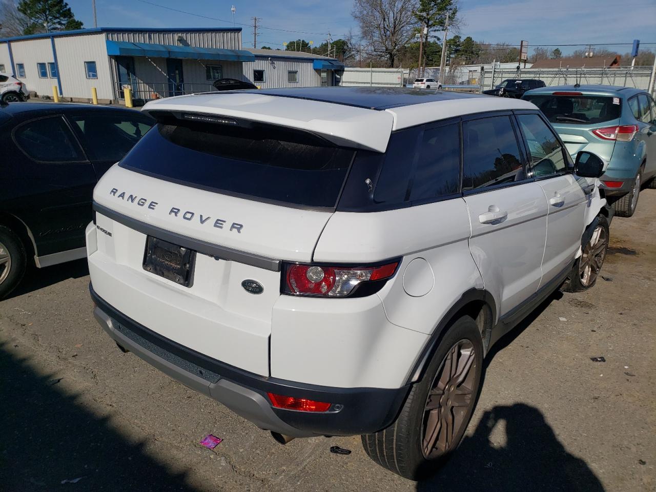 Photo 4 from auction – 2015 LAND ROVER RANGE ROVE with VIN SALVP2BG8FH021317