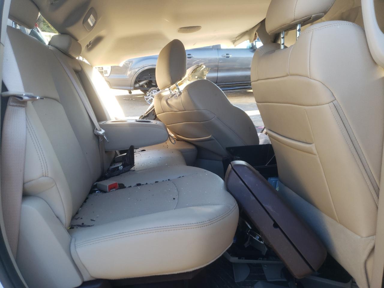 Photo 6 from auction – 2017 RAM 1500 LARAM with VIN 1C6RR7NTXHS719868