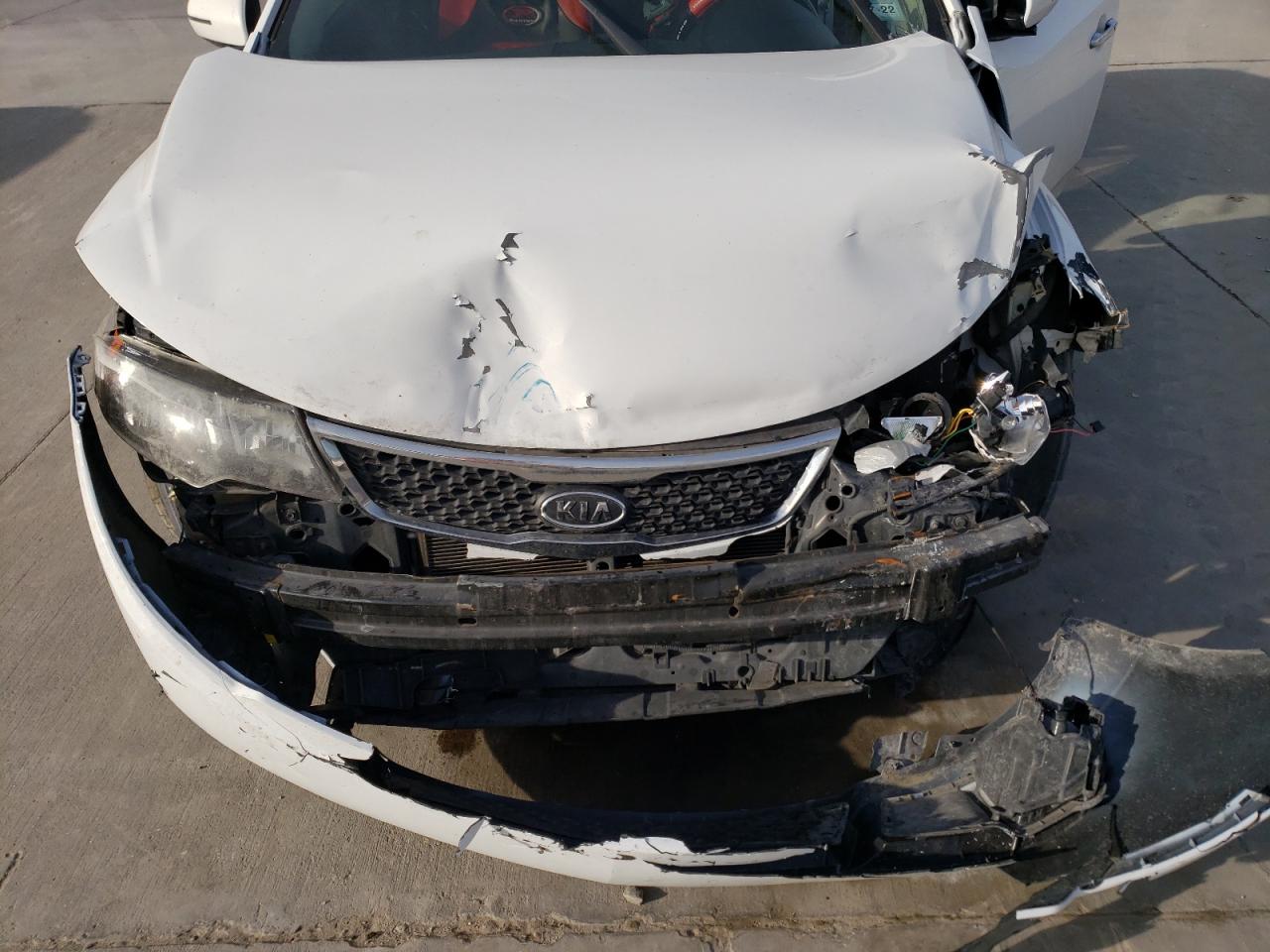 Photo 7 from auction – 2012 KIA FORTE EX with VIN KNAFU5A28C5585734