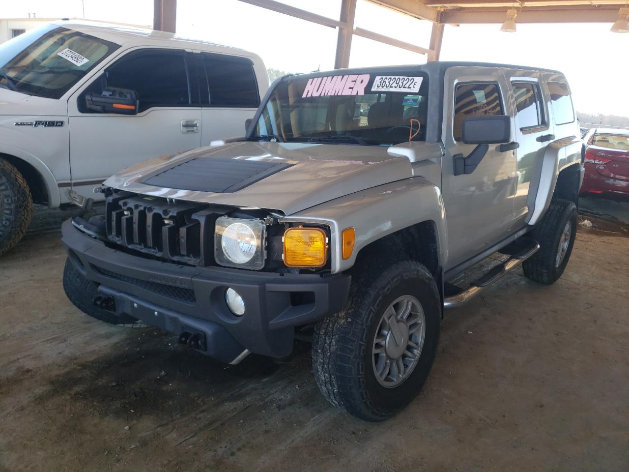 Photo 2 from auction – 2010 HUMMER H3 with VIN 5GTMNGEE2A8118014