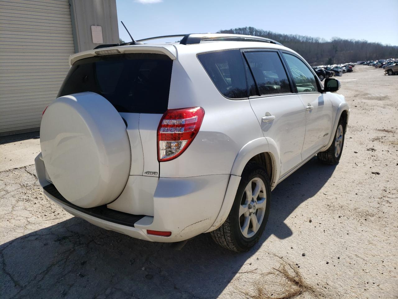 Photo 4 from auction – 2012 TOYOTA RAV4 LIMIT with VIN 2T3DK4DV8CW088143