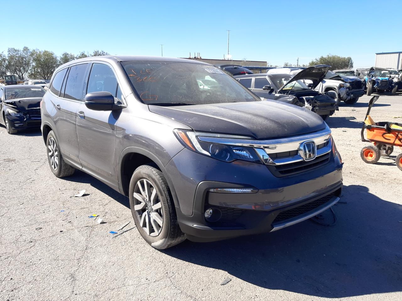 HONDA PILOT EX 2019 with VIN 5FNYF5H33KB019031 - Photo from auction