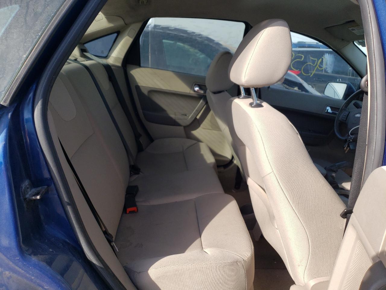 Photo 6 from auction – 2008 FORD FOCUS with VIN 1FAHP35N88W134077