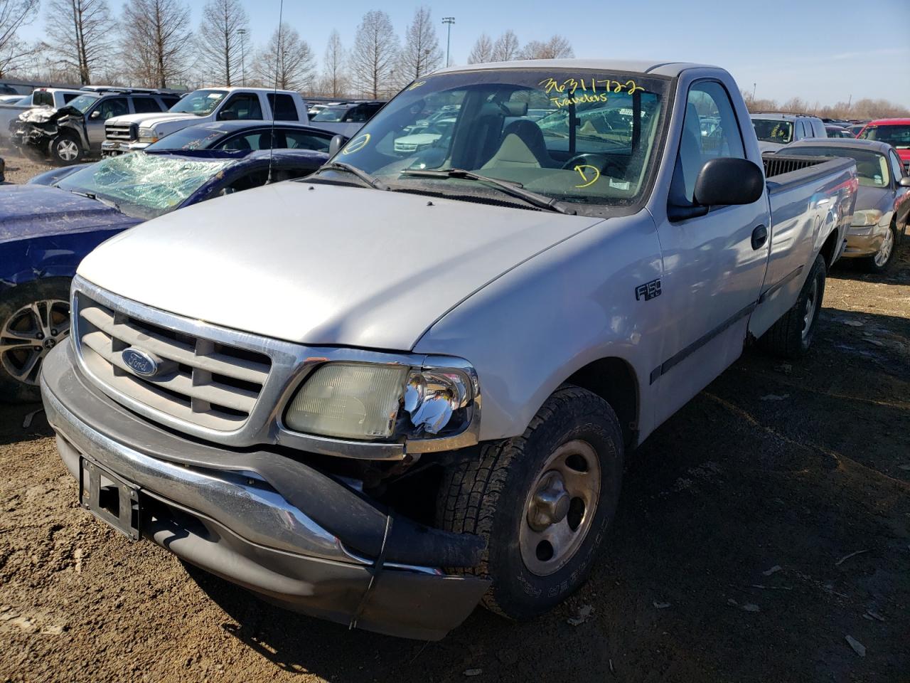 Photo 2 from auction – 2002 FORD F150 with VIN 1FTRF17272NB29720