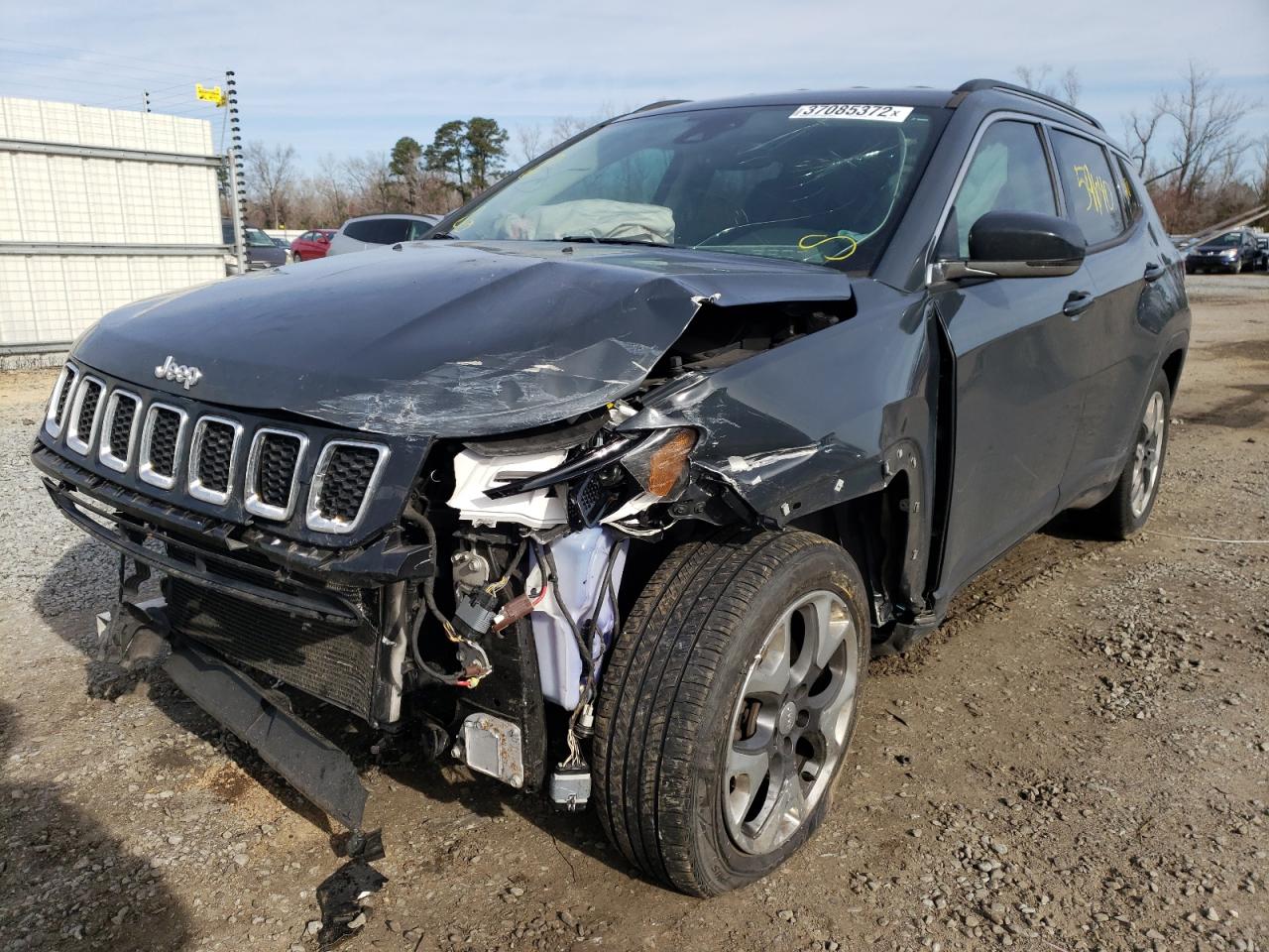 Photo 2 from auction – 2018 JEEP COMPASS LI with VIN 3C4NJCCB8JT406341