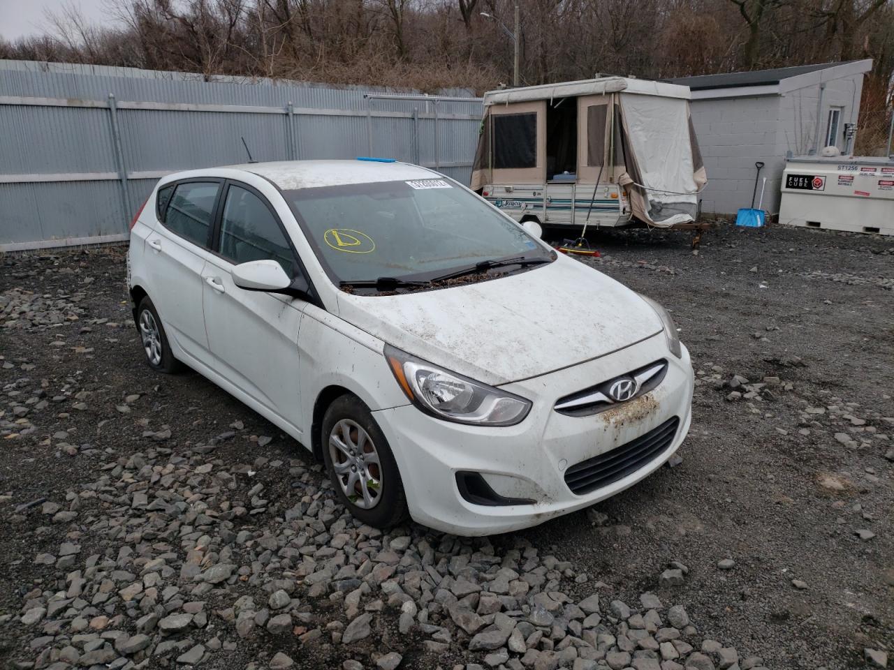 Photo 1 from auction – 2013 HYUNDAI ACCENT with VIN KMHCT5AE9DU071803