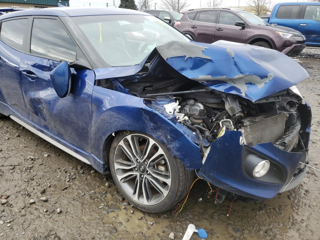 Photo 9 from auction – 2017 HYUNDAI VELOSTER T with VIN KMHTC6AE8HU313766