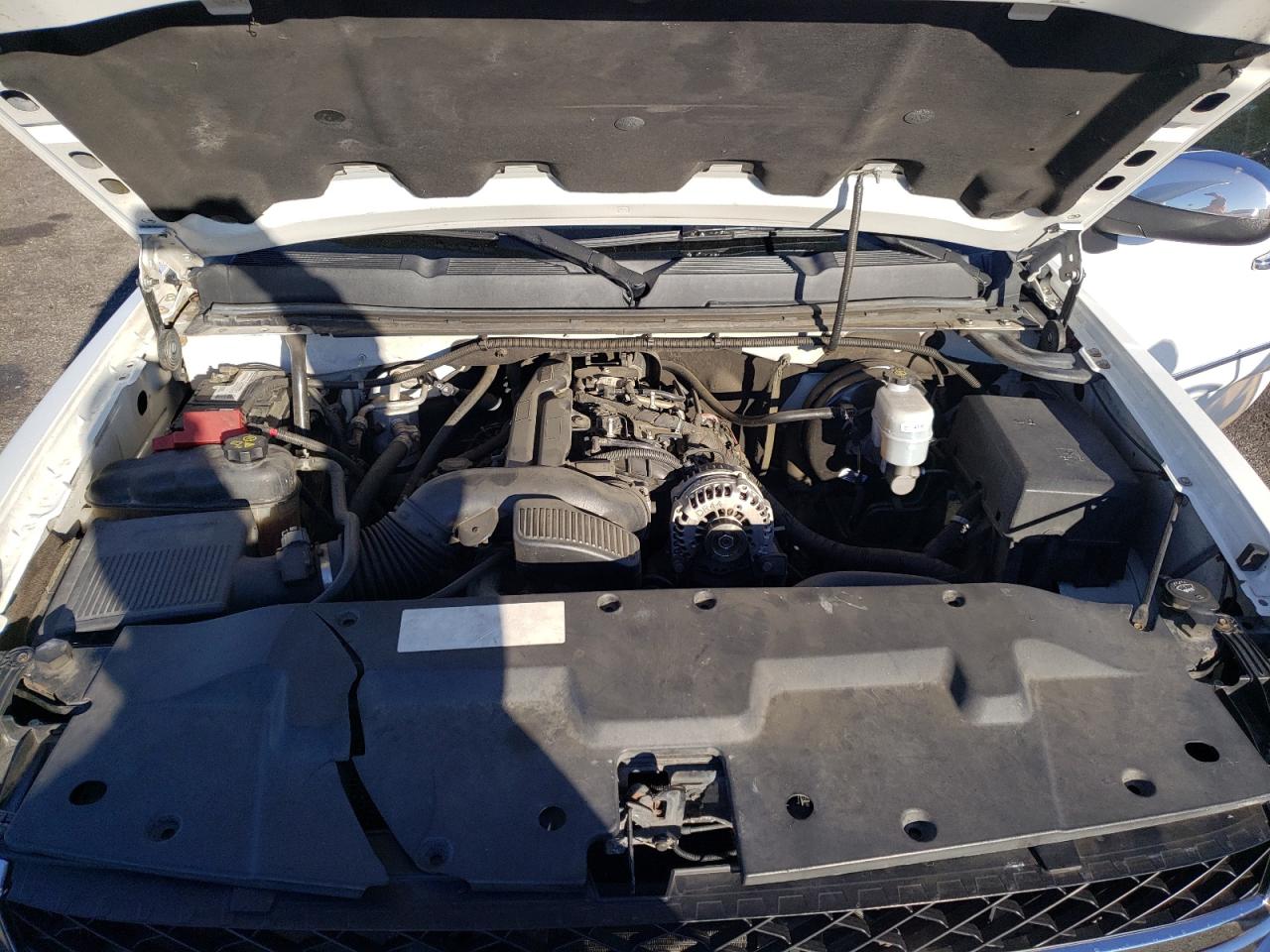 Photo 7 from auction – 2011 CHEVROLET SILVERADO with VIN 1GCRCSE03BZ146409