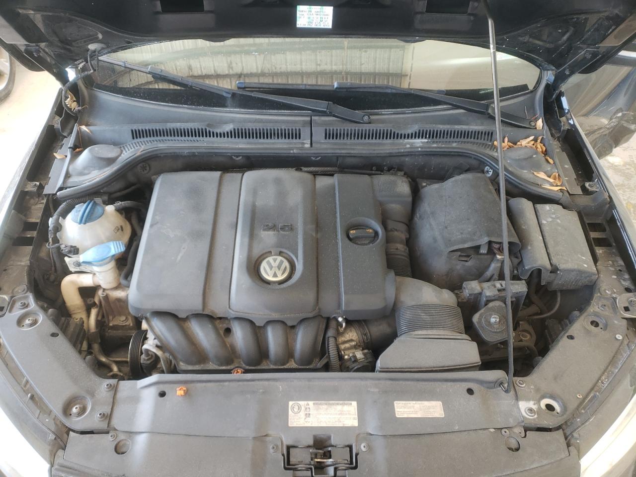 Photo 7 from auction – 2012 VOLKSWAGEN JETTA SE with VIN 3VWDP7AJ0CM452302