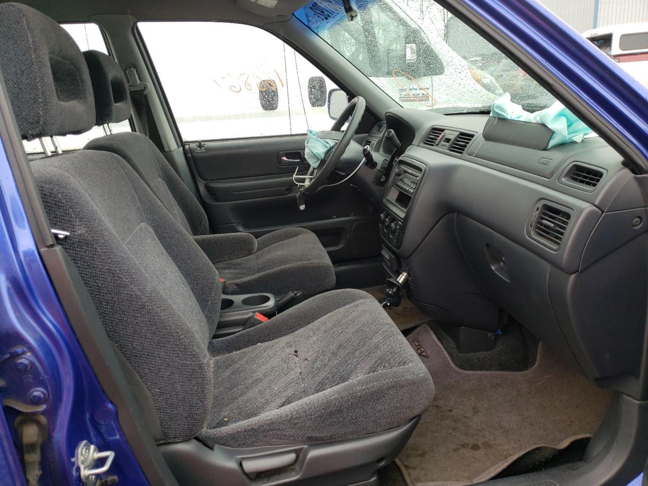 Photo 5 from auction – 2001 HONDA CR-V EX with VIN JHLRD18611C036633