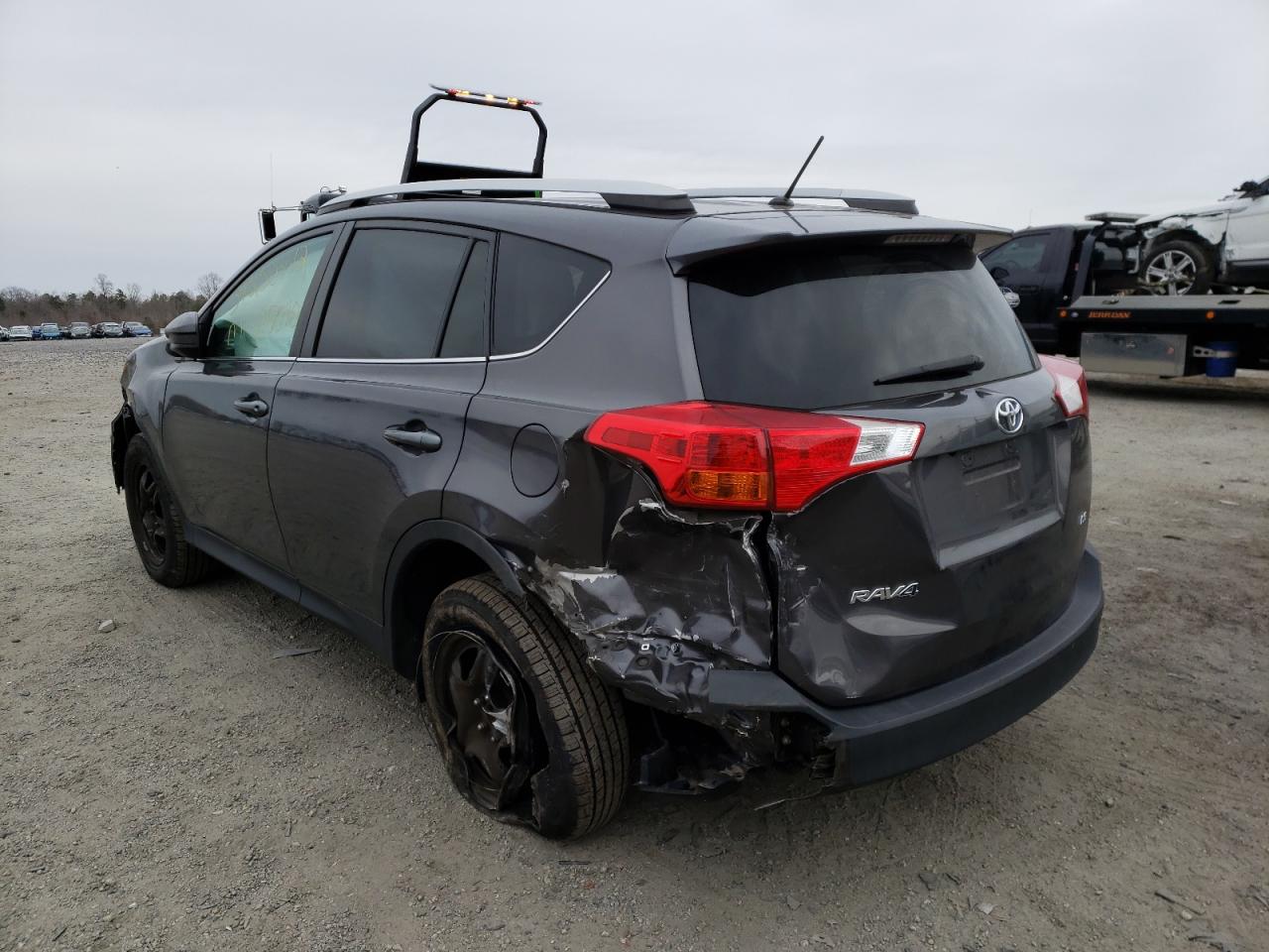 Photo 3 from auction – 2015 TOYOTA RAV4 LE with VIN 2T3ZFREV6FW171595