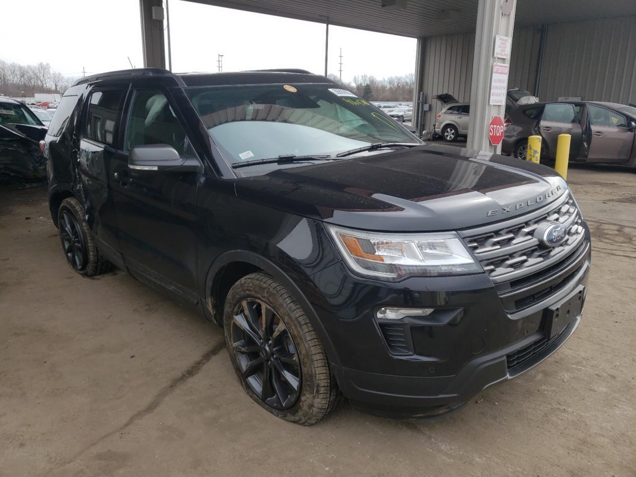FORD EXPLORER X 2018 with VIN 1FM5K8D85JGA31117 - Photo from auction