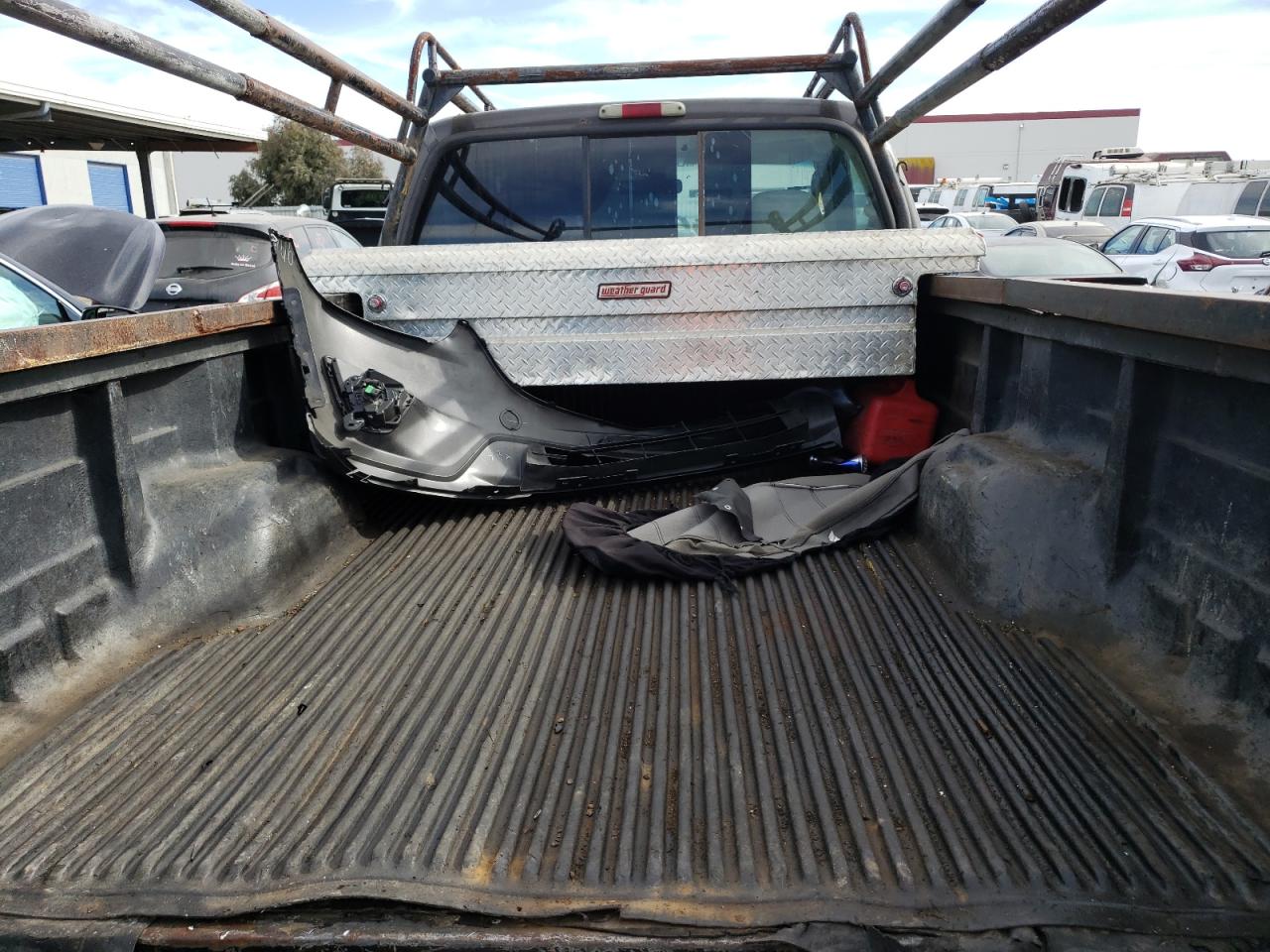 Photo 6 from auction – 2005 FORD F250 SUPER with VIN 1FTNF20575EA24611