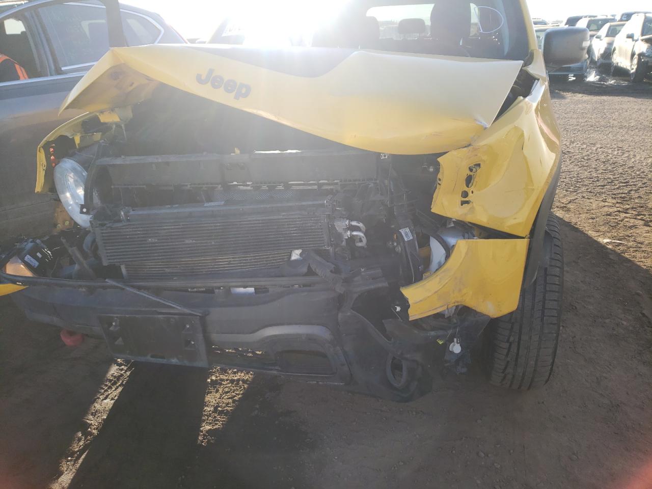 Photo 9 from auction – 2018 JEEP RENEGADE T with VIN ZACCJBCB5JPH93729