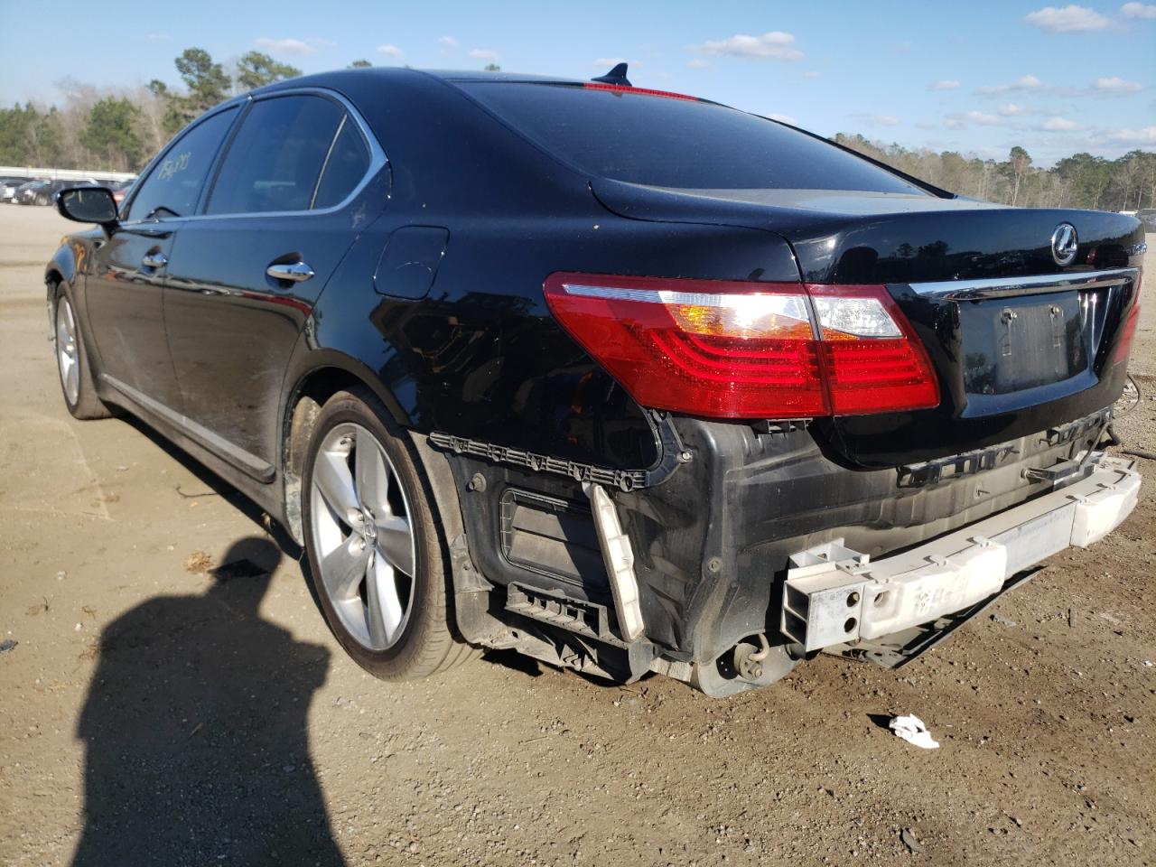 Photo 3 from auction – 2011 LEXUS LS 460L with VIN JTHGL5EF0B5043693