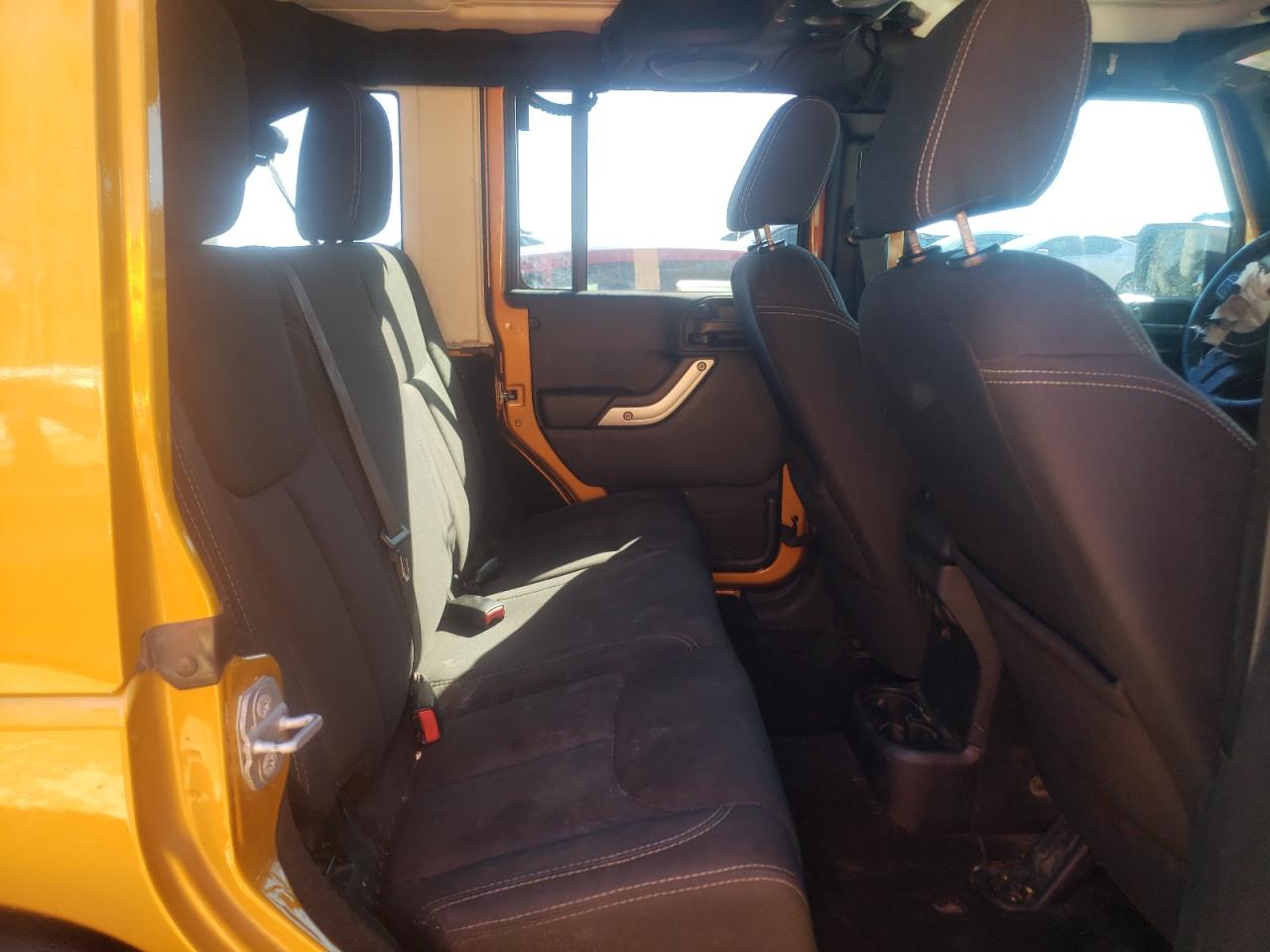 Photo 6 from auction – 2014 JEEP WRANGLER U with VIN 1C4BJWEGXEL212733
