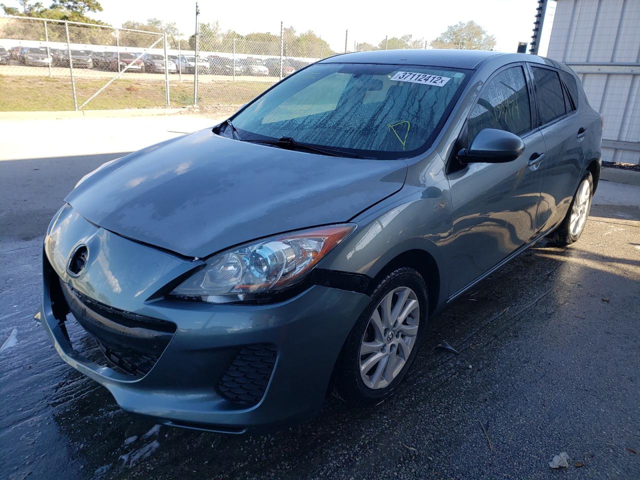 Photo 2 from auction – 2012 MAZDA 3 I with VIN JM1BL1L79C1550911