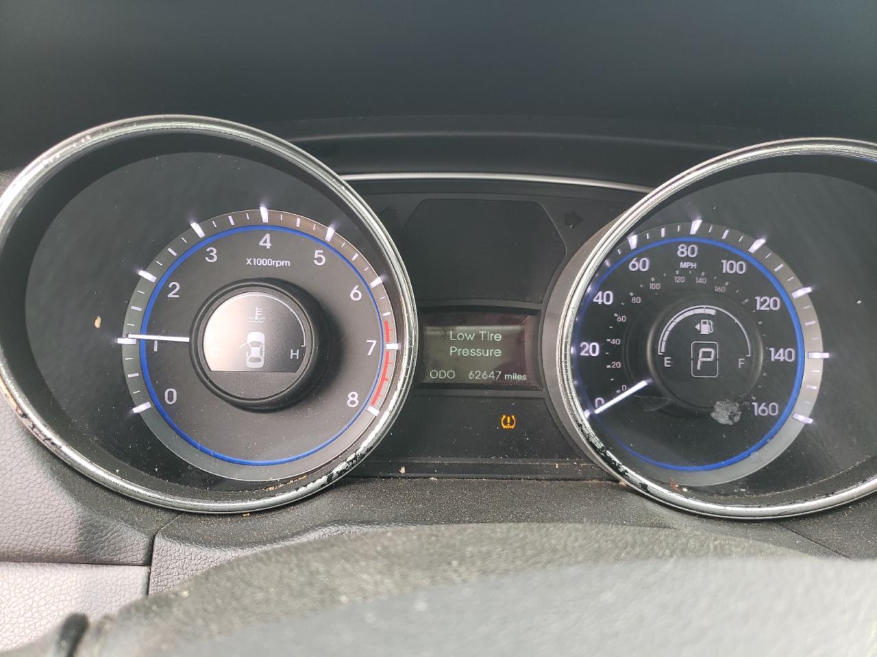 Photo 8 from auction – 2013 HYUNDAI SONATA SE with VIN 5NPEB4AC8DH752053
