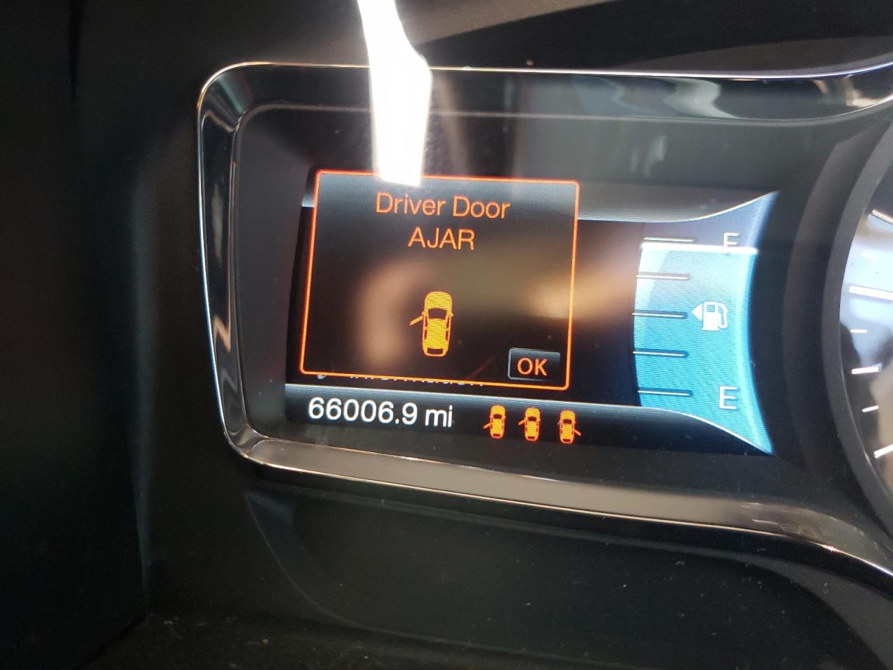 Photo 8 from auction – 2012 LINCOLN MKX with VIN 2LMDJ6JK9CBL07896