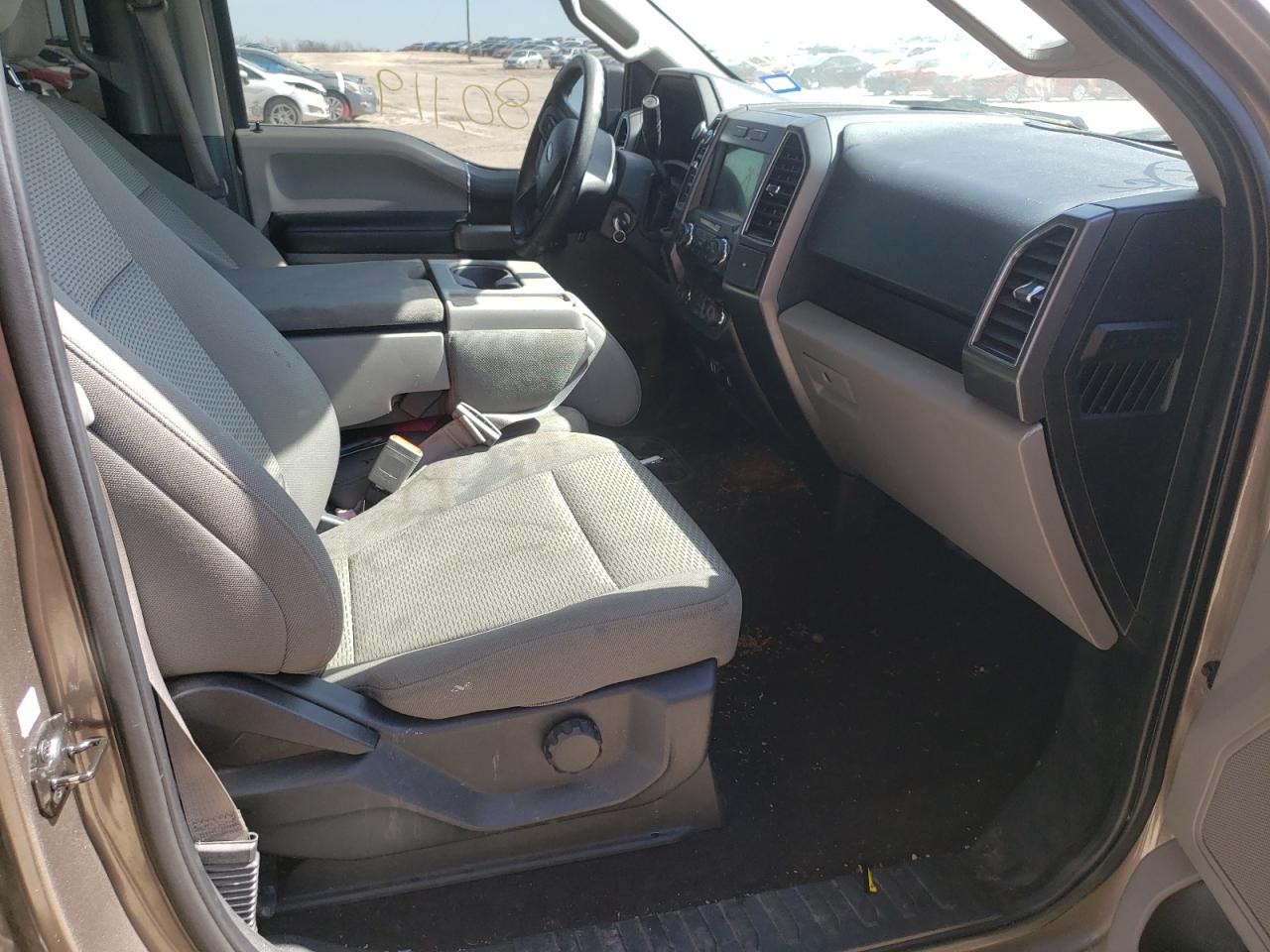 Photo 5 from auction – 2019 FORD F150 SUPER with VIN 1FTEW1C56KKC37827